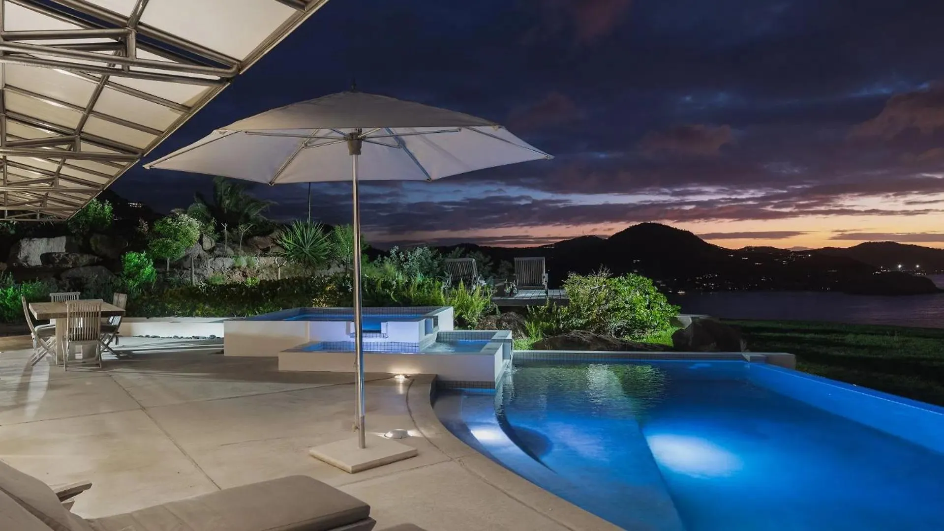 Villa Oceanfront Sunset Retreat With Heated Pool à Gustavia 0*,  Saint-Barthélemy