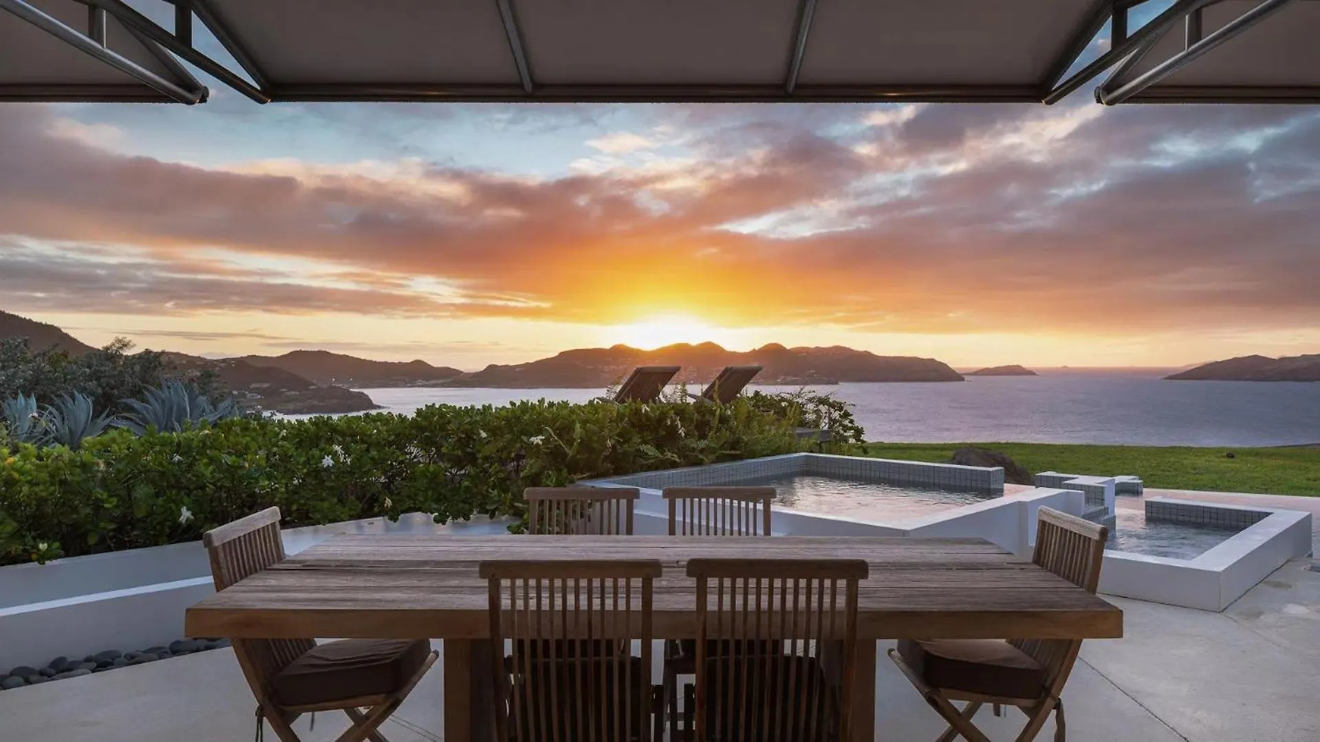 Villa Oceanfront Sunset Retreat With Heated Pool à Gustavia